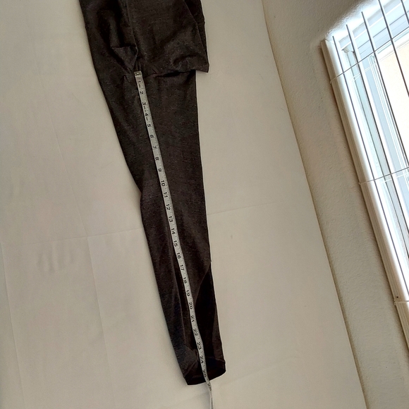 Lululemon Featherlight TightHeathered legging - Picture 12 of 13